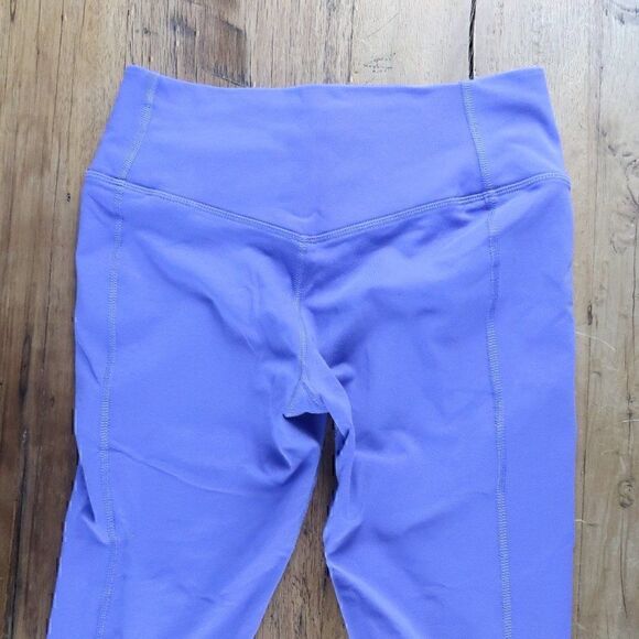 NIKE PURPLE DRY-FIT CAPRI LEGGINGS SIZE SMALL - Picture 7 of 8